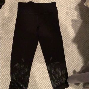 Lululemon Special Elastic Detail Crops